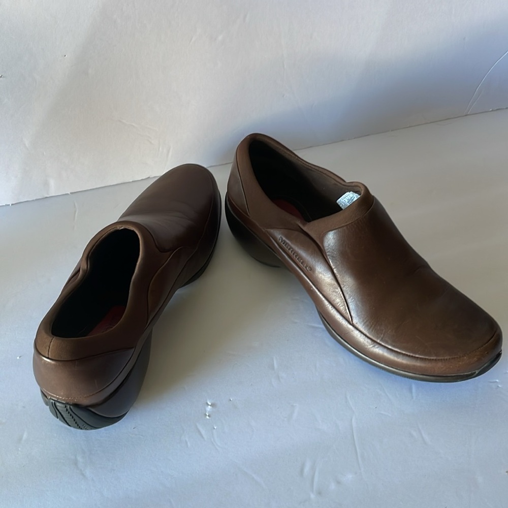 Merrell Brown Leather Loafers Slip-On Comfort Stretch Walking Outdoors Size 8.5